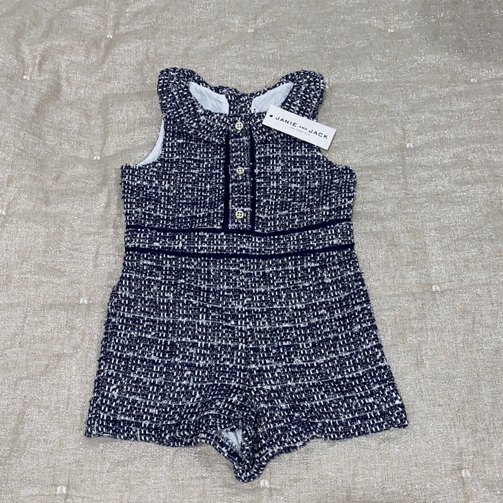 BRAND NEW Super Cute Romper for baby Girl 2T